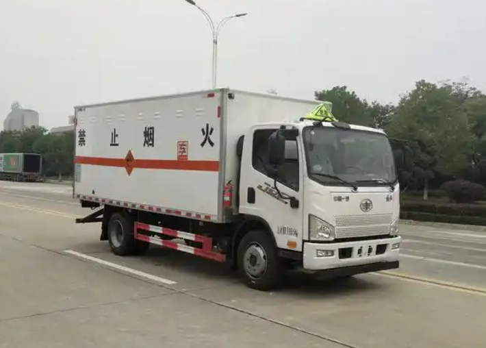 丹徒爆破器材运输车可以上高速吗？